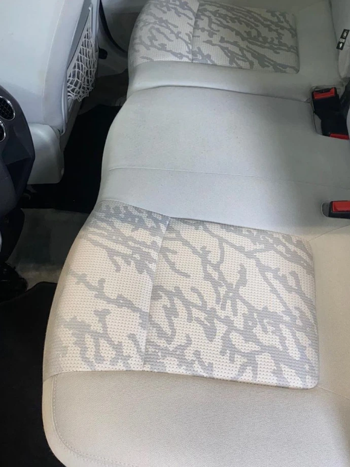 Détachage siége en tissu