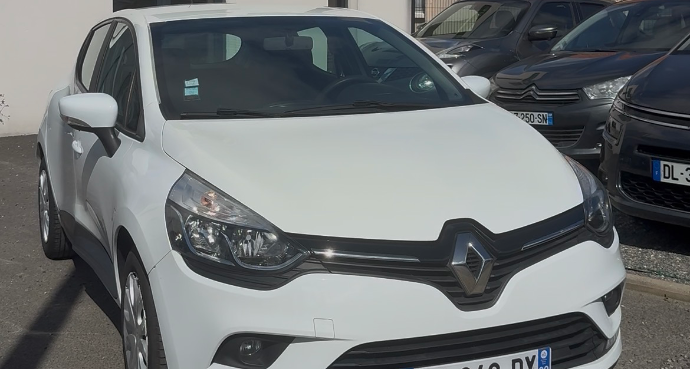 carrosserie aprés destickage à Nantes et St Herblain